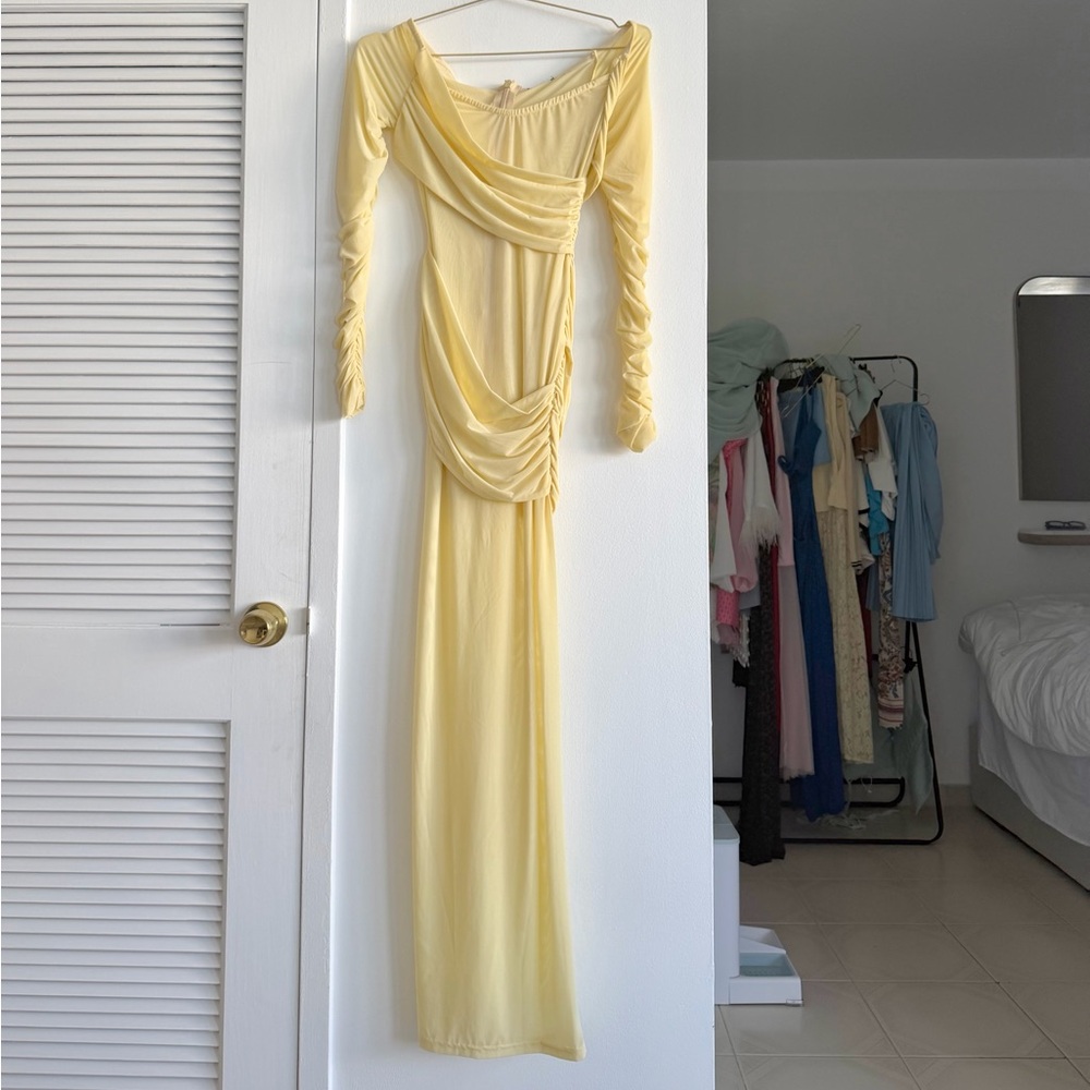 Prettylittlething Lemon Bandage Bardot Maxi Dress XS